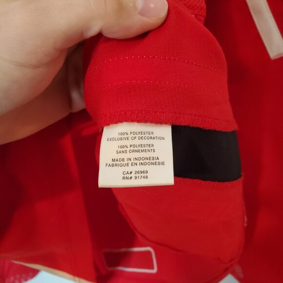 Vintage Team Canada Olympic IIHF Nike Jersey Red Size S - Picture 6 of 6